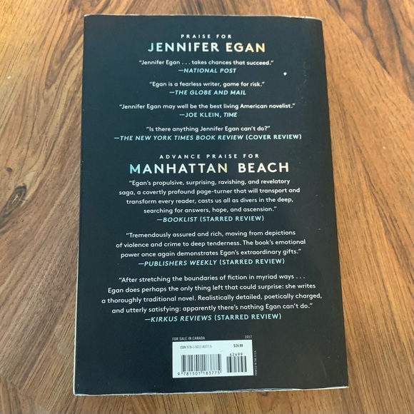 📚2/$12📚 Novel Manhattan Beach by Jennifer Egan - Picture 2 of 6